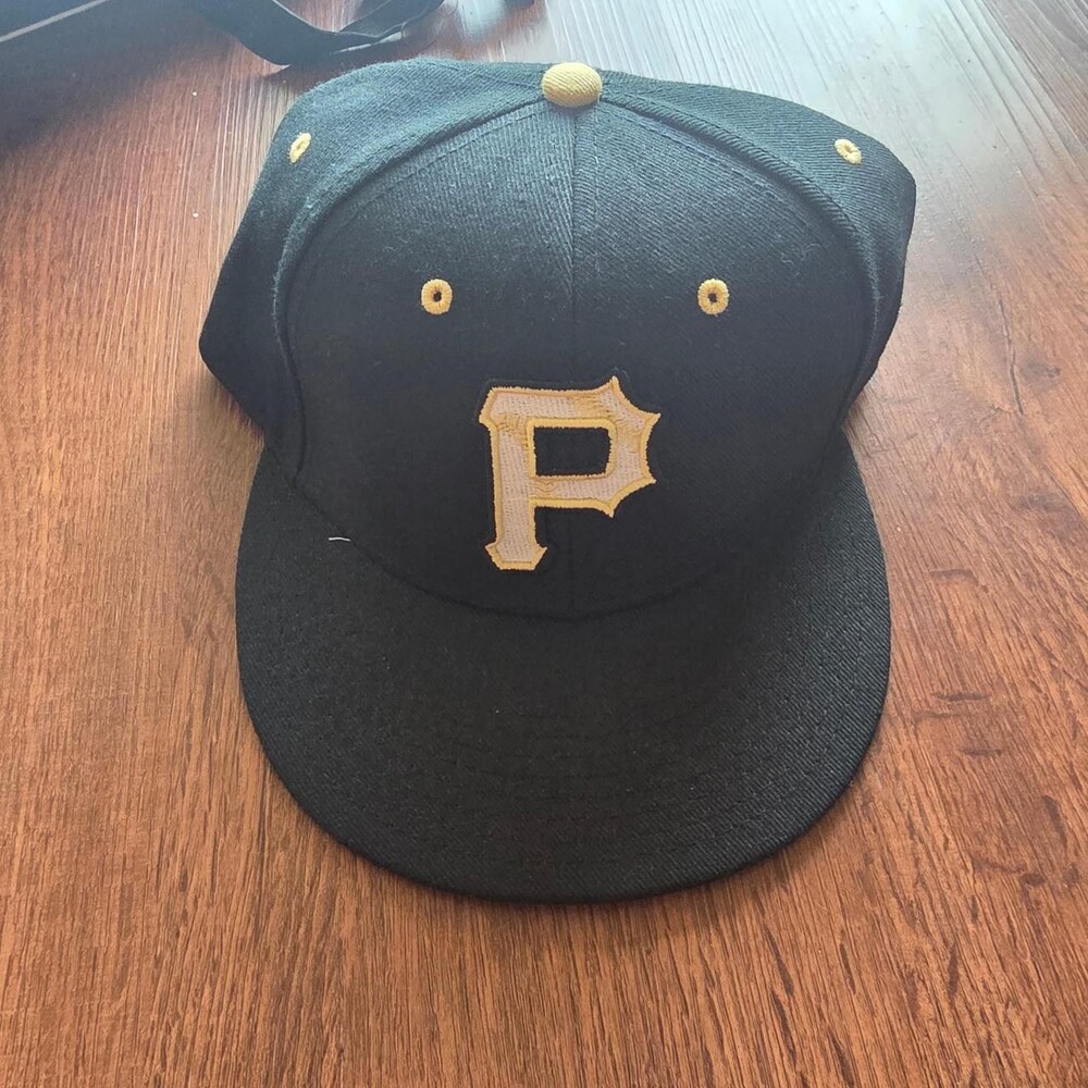 vtg 90sThe Game black Pittsburgh Pirates fitted hat Size 75/8 #MLB #baseball
